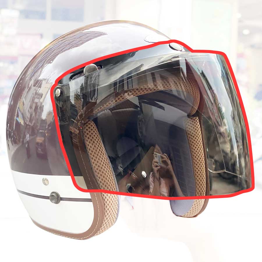 Kính Flat Zeus có mái che