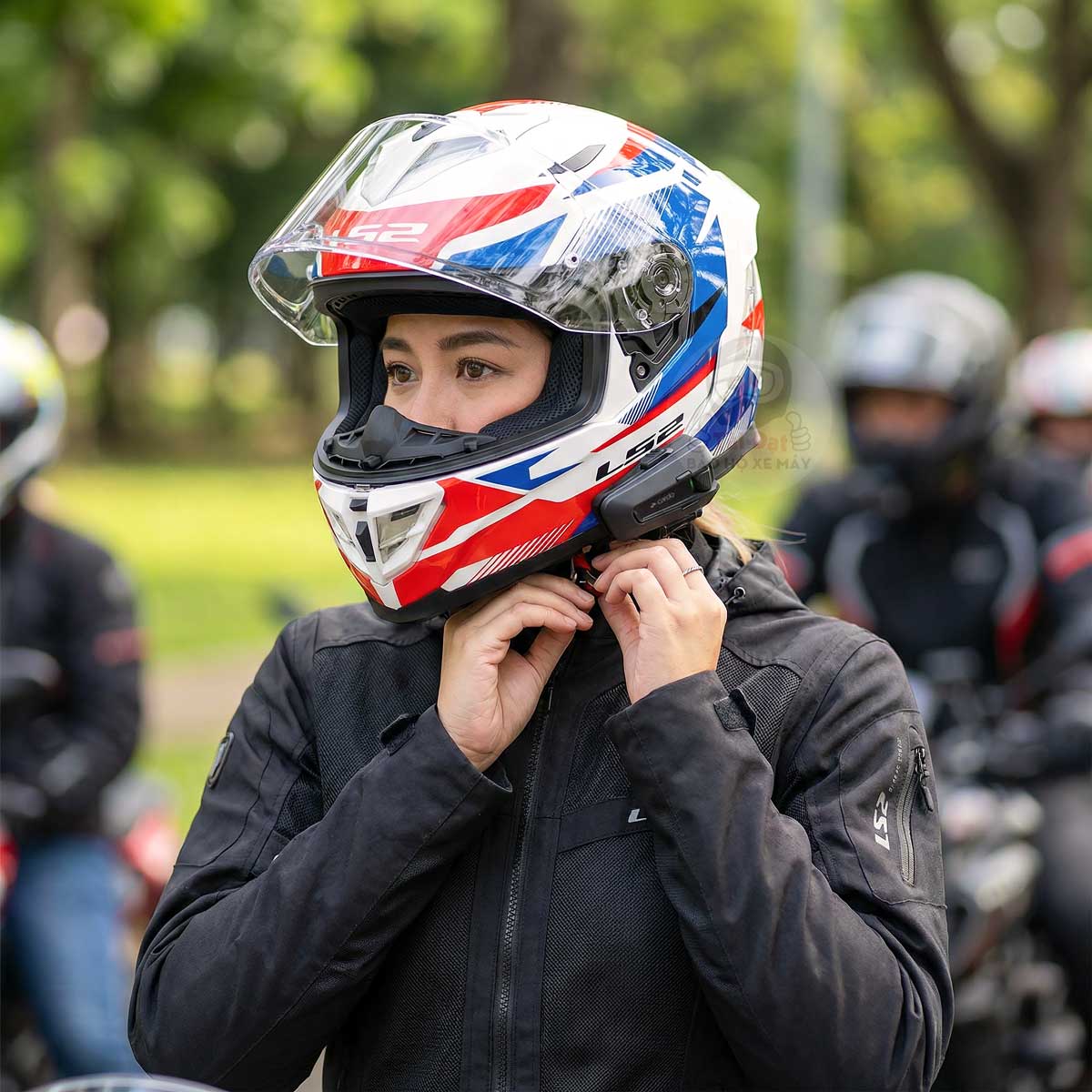 LS2 FF818 Storm III Komai Trắng