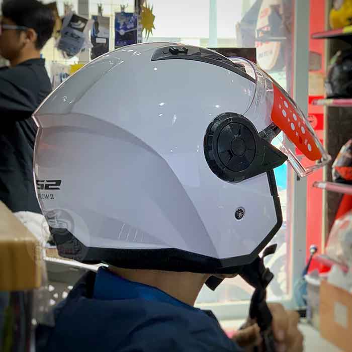 LS2 OF616 Airflow II White Helmet