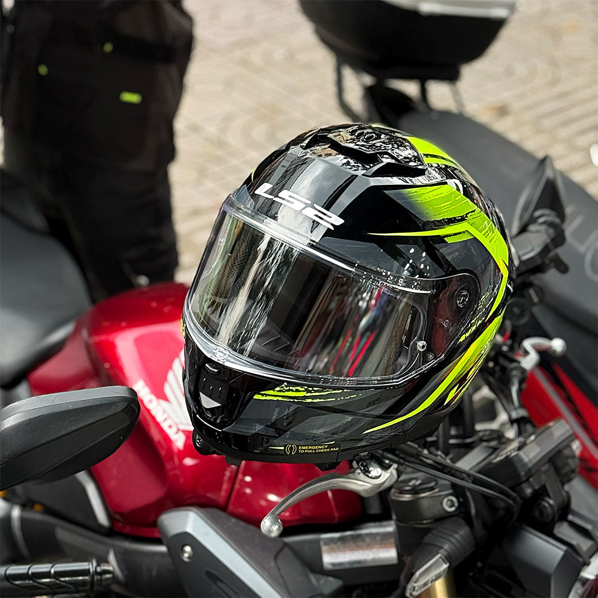 LS2 FF808 Stream II Fury Green Helmet