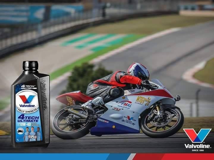 Dầu nhớt Valvoline 10W-40 Full Synthetic Champ 4T Ultimate