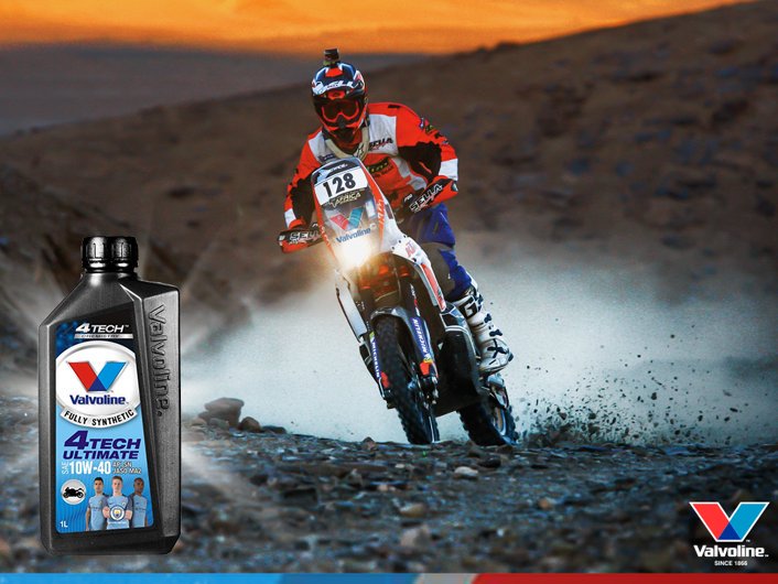 Dầu nhớt Valvoline 10W-40 Full Synthetic Champ 4T Ultimate