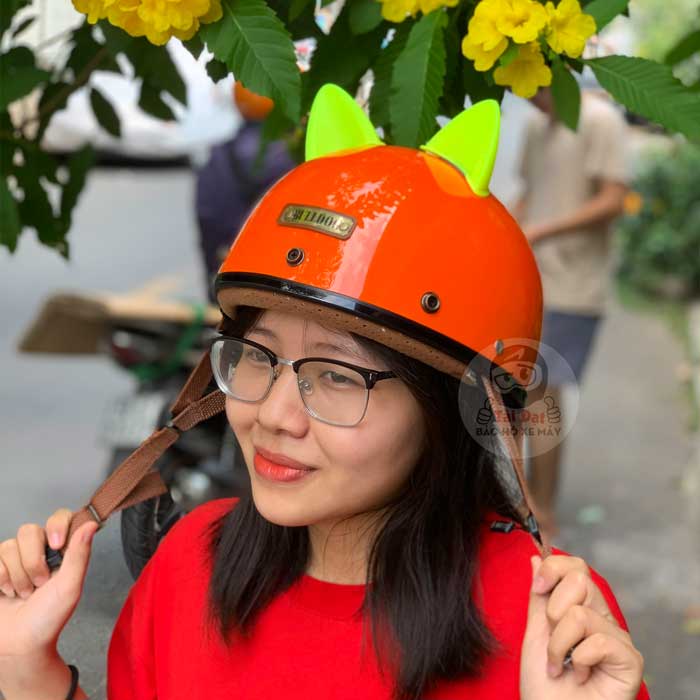 Tai mèo cute trang trí mũ bảo hiểm
