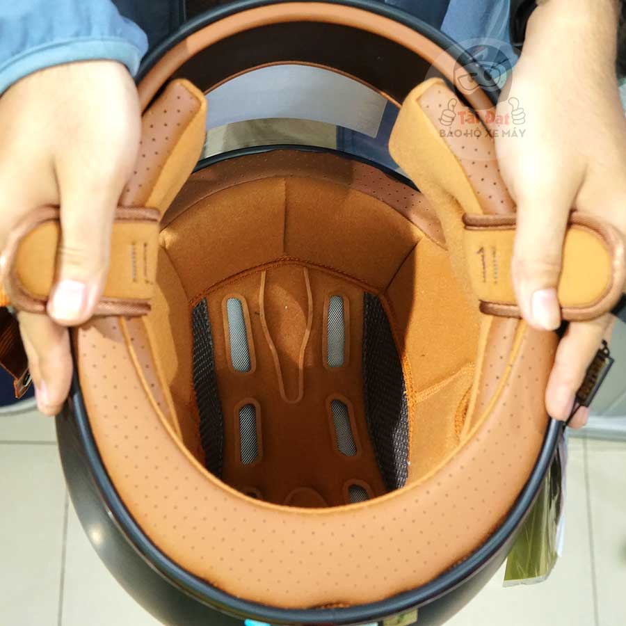 Bulldog Clasico sợi thủy tinh - Fiberglass