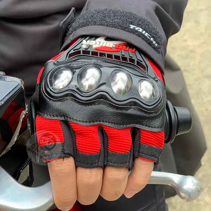 Găng tay Pro-biker MCS-04F gù Inox ngắn ngón