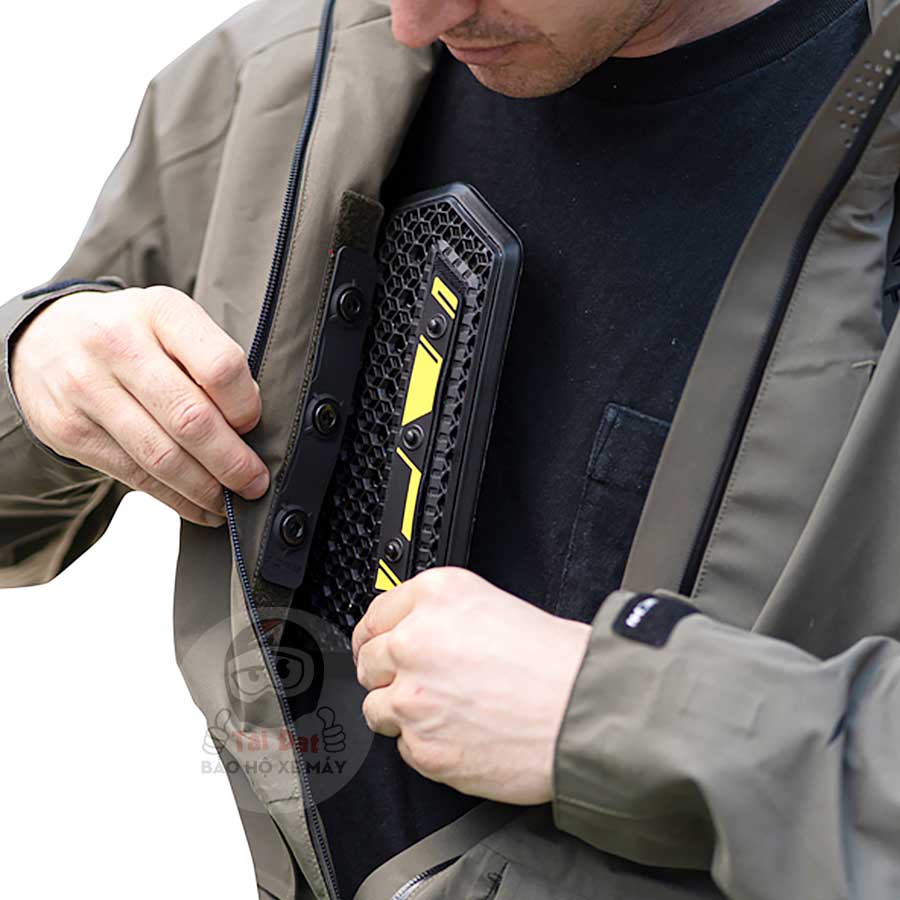 RS Taichi TRV079 Helinx Separate Chest Protector