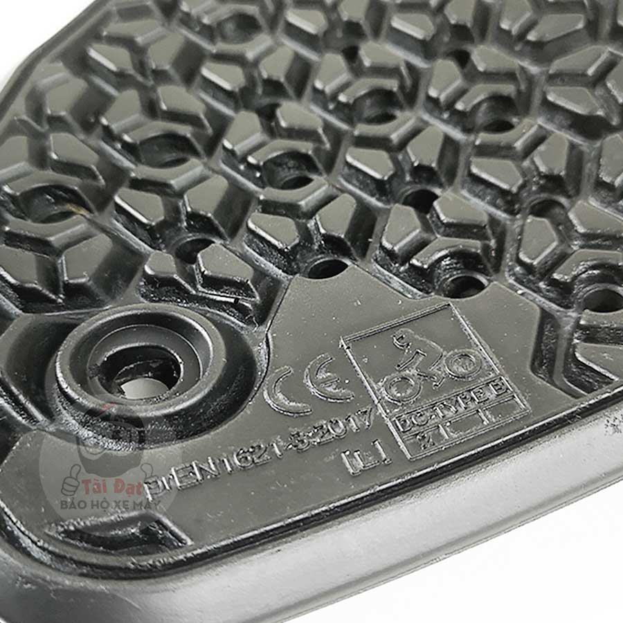 RS Taichi TRV079 Helinx Separate Chest Protector