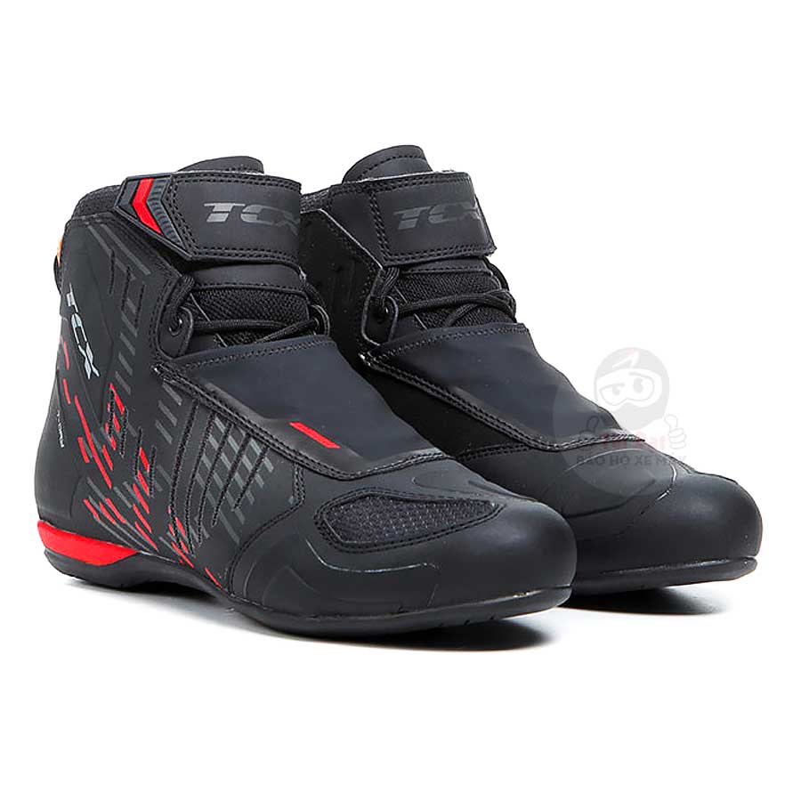 Giày TCX 9511W chống nước