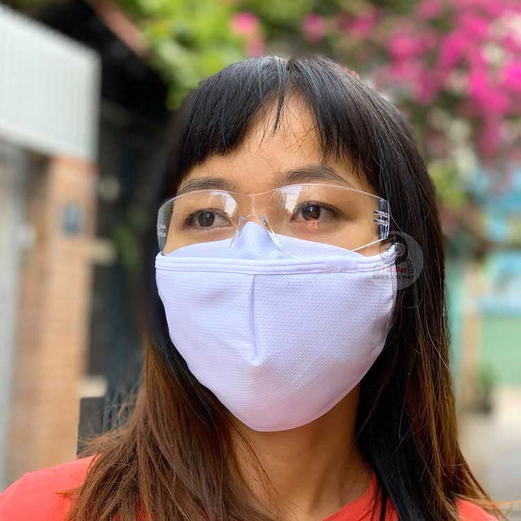 Kính bảo hộ 3M 2720