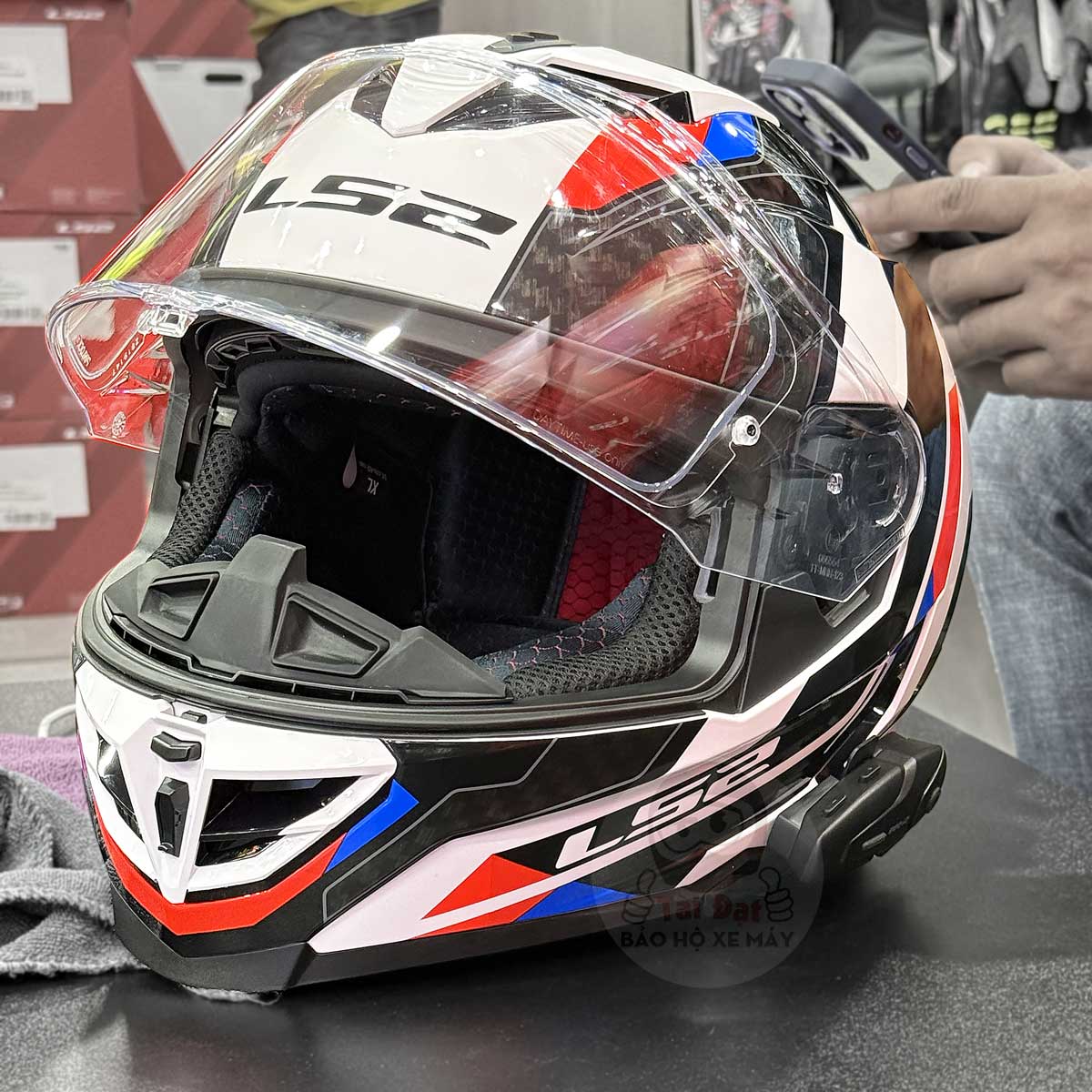 LS2 FF818 Storm III Sporty Trắng