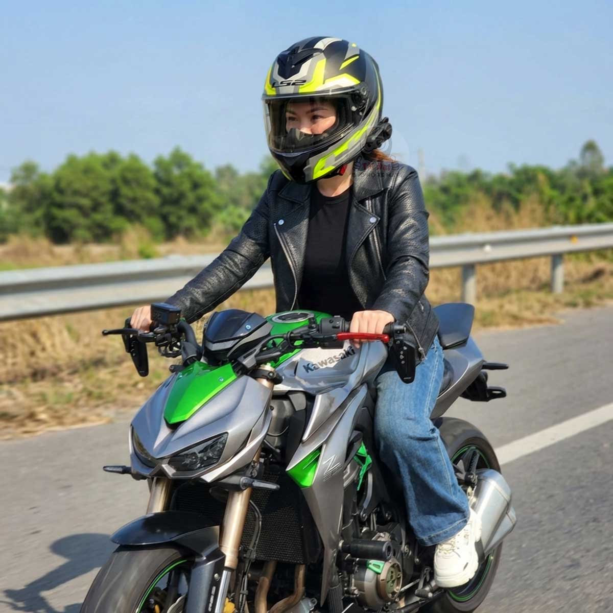 LS2 FF820 Rapid III Hyper HV Vàng