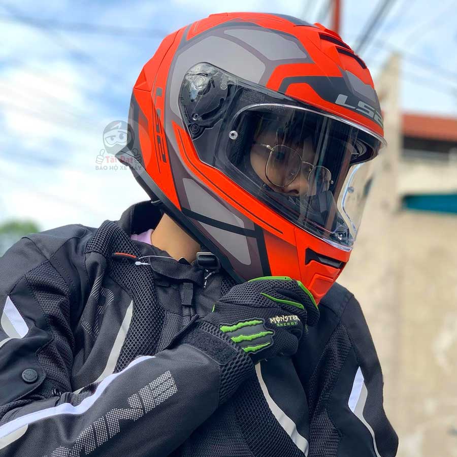 LS2 FF800 Storm Faster Titanium