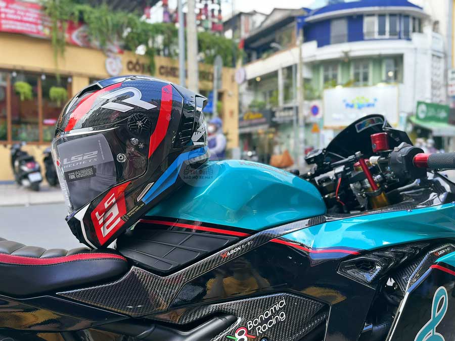 LS2 FF805 Thunder Supra Red Blue Helmet