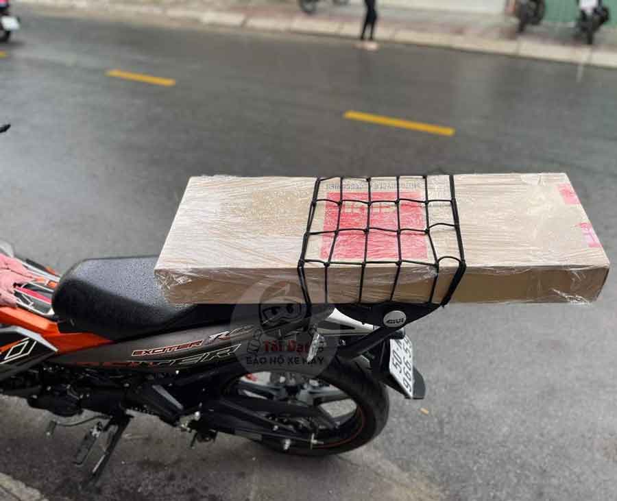 Lưới thun ràng đồ xe máy đi phượt