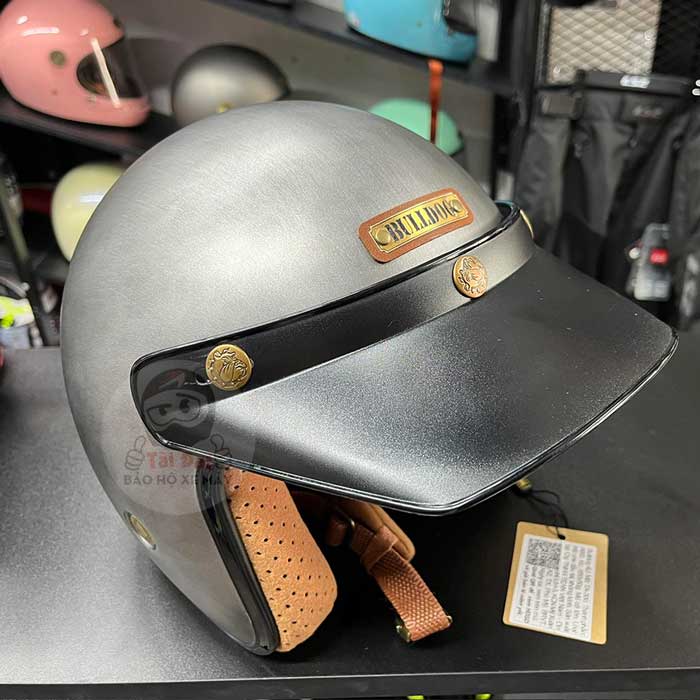 Lưỡi trai Bulldog