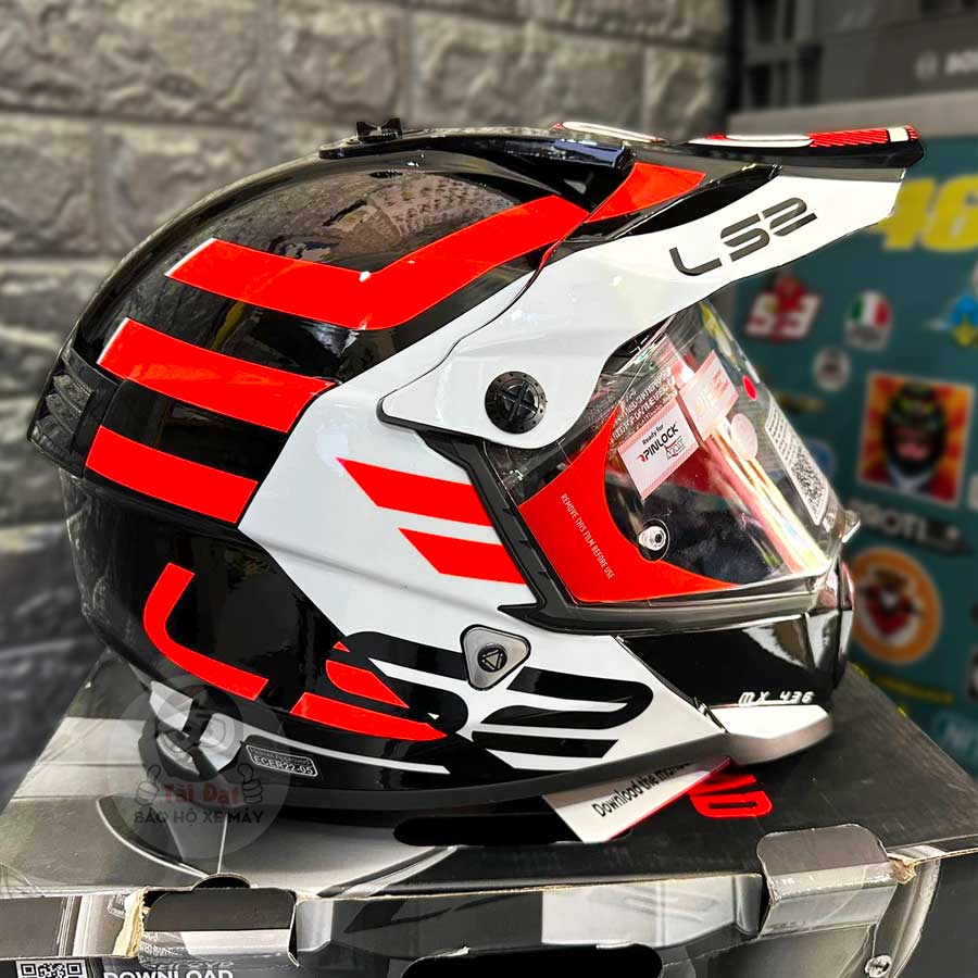LS2 Pioneer Adventurer BW MX436 Helmet