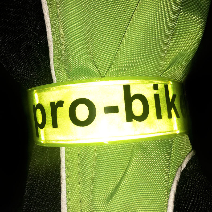 Thước cuộn phản quang đi phượt