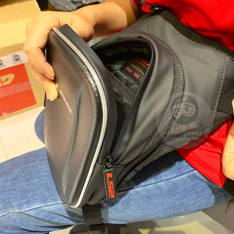Túi đeo đùi Ls2 Carbon Grain Black 4,5L