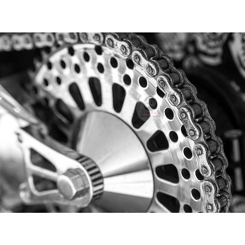 XCP Chain Lubricant - Chai xịt bôi trơn sên cao cấp