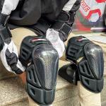 Bộ bảo vệ tay chân Pro-Biker Carbon: 4 món bảo vệ cùi chỏ và đầu gối đi mô tô xe máy