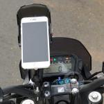 Giá đỡ điện thoại Moto Magfit nam châm - Giá treo điện thoại xe máy 360 độ